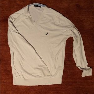 Long sleeve V-neck